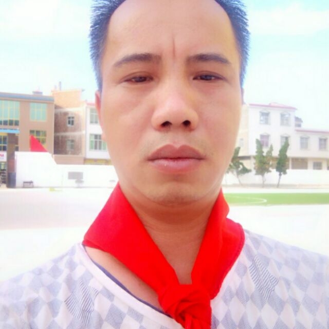 留守男人的第一张照片--广南男同性恋服务网